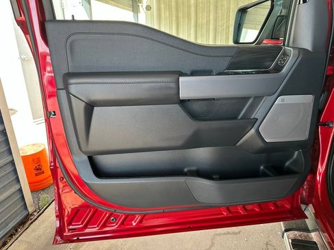 Used 2025 Ford F150 Lariat w/ Equipment Group 501A Mid AWD/4WD image 11