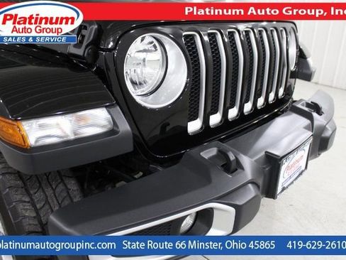 Used 2019 Jeep Wrangler Unlimited Sahara w/ Safety Group image 46