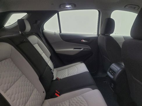 Used 2019 Chevrolet Equinox LS image 19