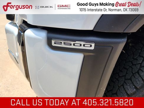 New 2026 GMC Sierra 2500 Denali w/ Denali Reserve Package AWD/4WD image 11