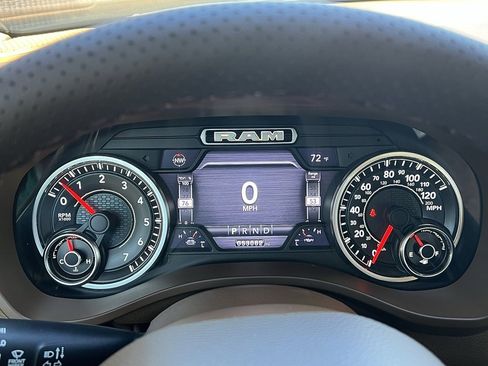 Used 2019 RAM 1500 Laramie image 40