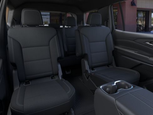 New 2026 Chevrolet Traverse LT w/ LPO, Floor Liner Package FWD image 41