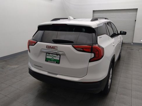 Used 2020 GMC Terrain SLE w/ Driver Convenience Package image 7