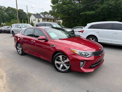 Used 2018 Kia Optima SX w/ Technology Package FWD image 4