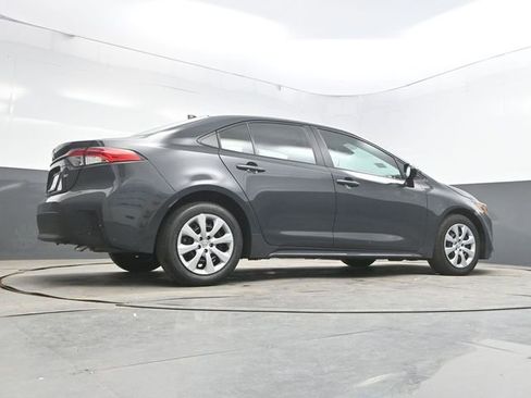 Used 2024 Toyota Corolla LE FWD image 35