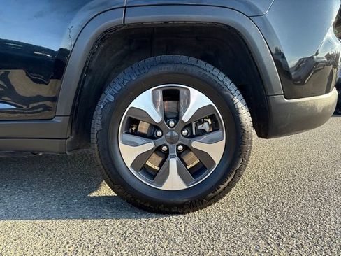 Used 2024 Jeep Grand Cherokee Limited 4xe AWD/4WD image 15