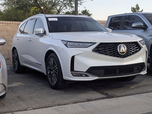 Used 2026 Acura MDX SH-AWD w/ Advance Package image 3