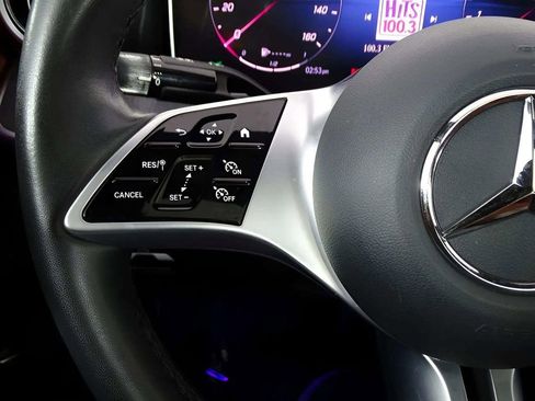 Used 2025 Mercedes-Benz C 300 4MATIC Sedan image 17