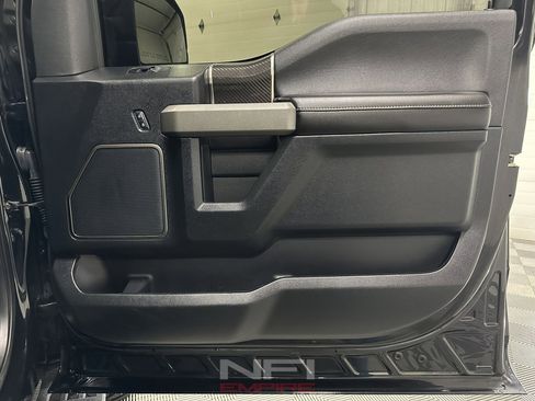 Used 2018 Ford F150 Raptor w/ Equipment Group 802A Luxury image 42