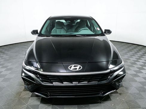 Used 2024 Hyundai Elantra SEL FWD image 26