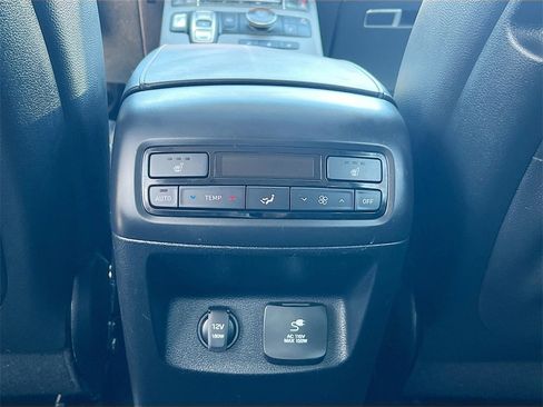 Used 2022 Hyundai Palisade SEL w/ Premium Package image 26