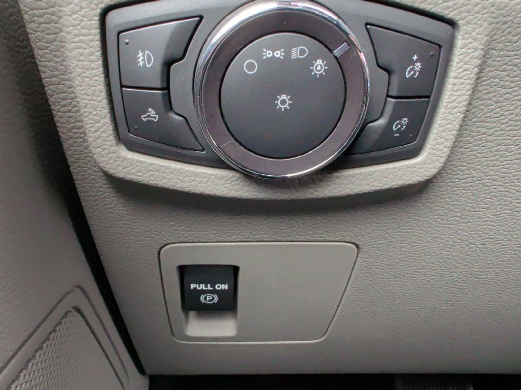 Certified 2019 Ford F150 XLT AWD/4WD image 26