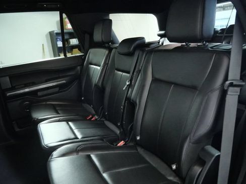 Used 2021 Ford Expedition XLT AWD/4WD image 11