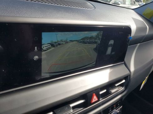 New 2026 Kia Seltos EX image 17