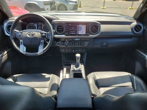 Used 2022 Toyota Tacoma Limited w/ Nightshade Package AWD/4WD image 21