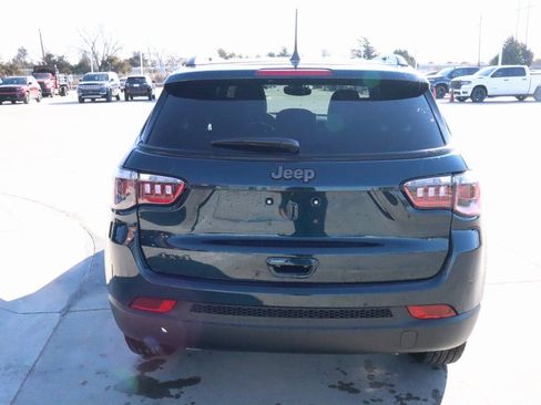 New 2026 Jeep Compass Latitude image 21