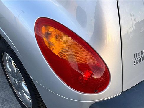 Used 2002 Chrysler PT Cruiser Limited image 31