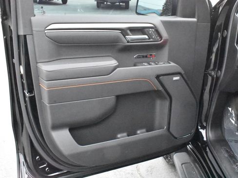 Certified 2025 GMC Sierra 1500 AT4 w/ Technology Package image 14