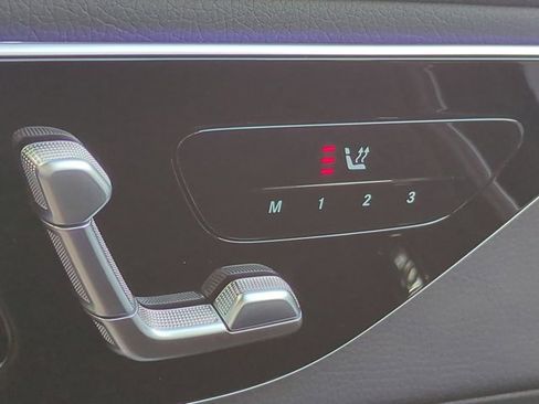 Used 2026 Mercedes-Benz GLC 300 image 22
