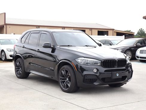 Used 2017 BMW X5 xDrive50i AWD/4WD image 9