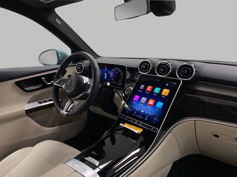 Certified 2026 Mercedes-Benz GLC 300 4MATIC image 18