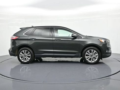 Used 2024 Ford Edge Titanium AWD/4WD image 5