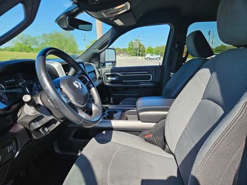 Used 2024 RAM 2500 Big Horn w/ Off Road Package image 9