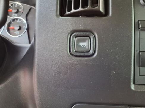 Used 2023 Chevrolet Express 2500 w/ Driver Convenience Package image 36