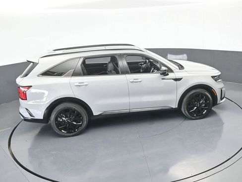 Used 2023 Kia Sorento SX image 57