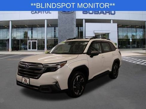 Certified 2025 Subaru Forester Limited image 5