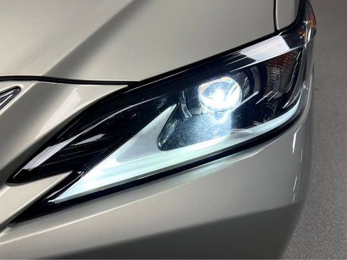 Used 2020 Lexus ES 350 w/ Premium Package FWD image 36