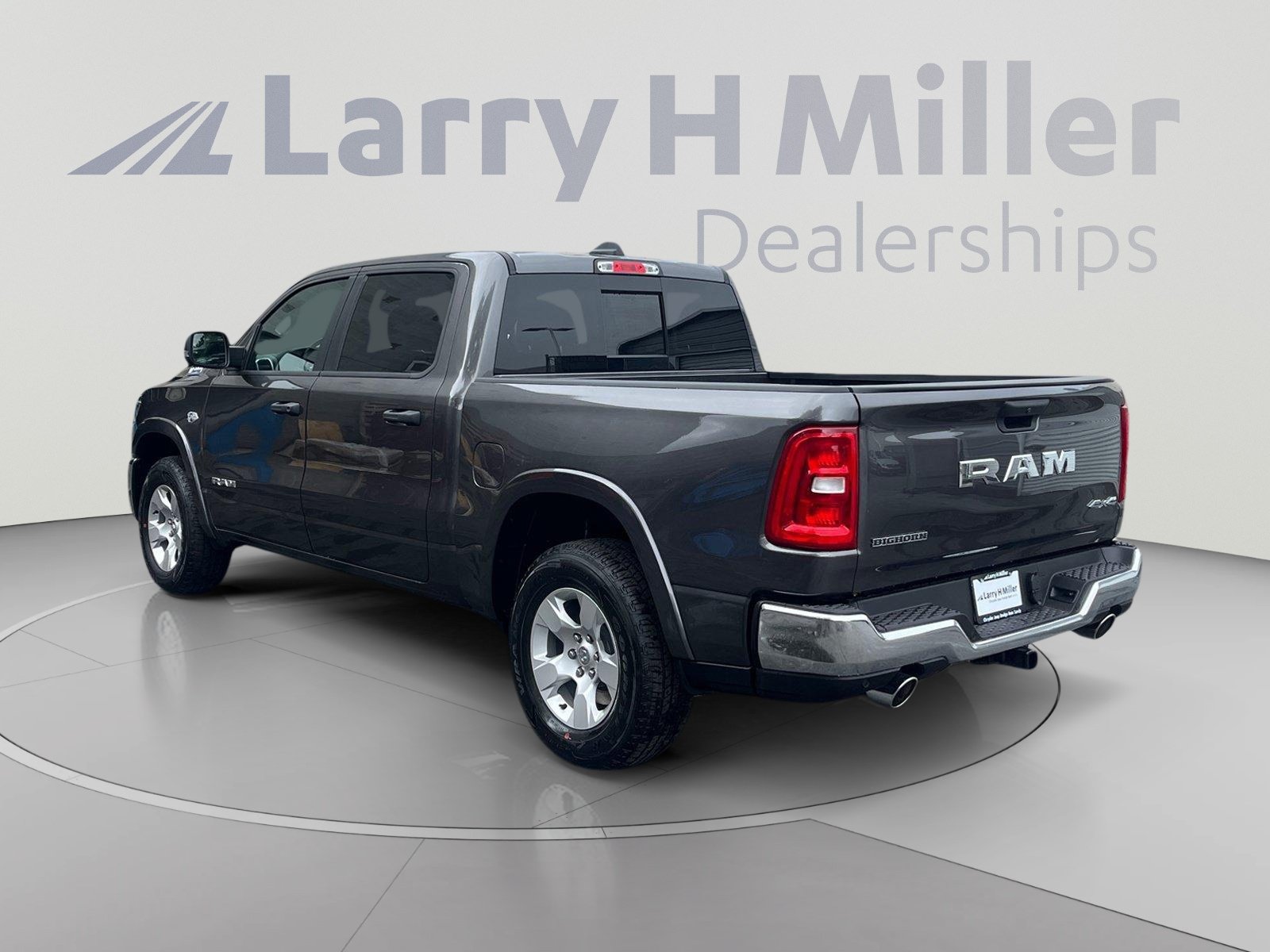 New 2026 RAM 1500 Big Horn AWD/4WD image 3