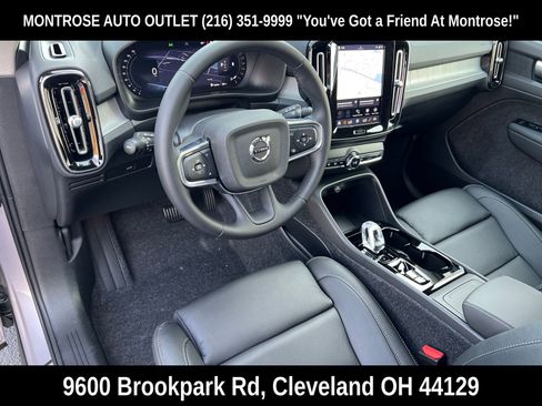 New 2026 Volvo XC40 B5 Plus w/ Protection Package Premier image 12