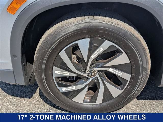 Certified 2026 Volkswagen Tiguan S FWD image 9