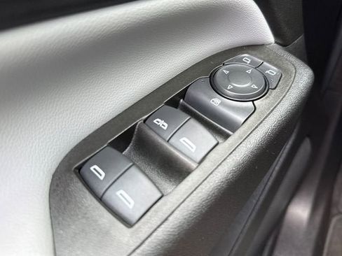 Used 2022 Chevrolet Equinox LT FWD image 30