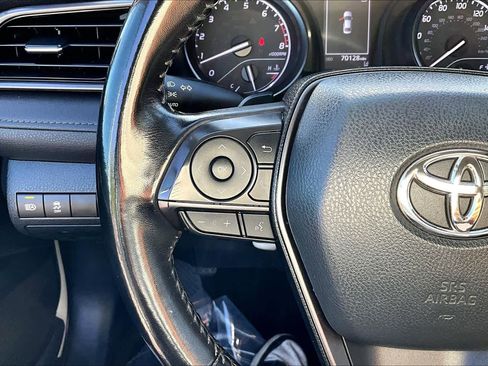 Used 2021 Toyota Camry SE image 23