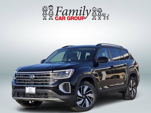 New 2026 Volkswagen Atlas SE FWD image 1