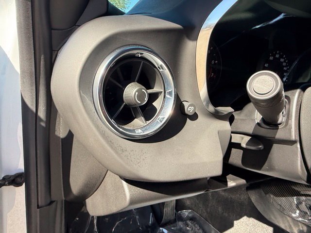 Used 2020 Chevrolet Camaro SS RWD image 14