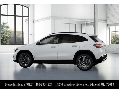 Used 2026 Mercedes-Benz GLA 250 4MATIC image 32