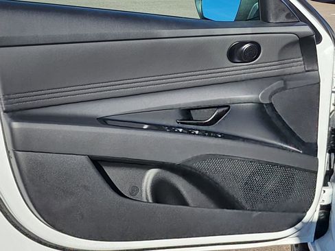 Certified 2026 Hyundai Elantra Sport image 29