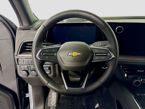 Used 2026 Chevrolet Tahoe Premier image 14