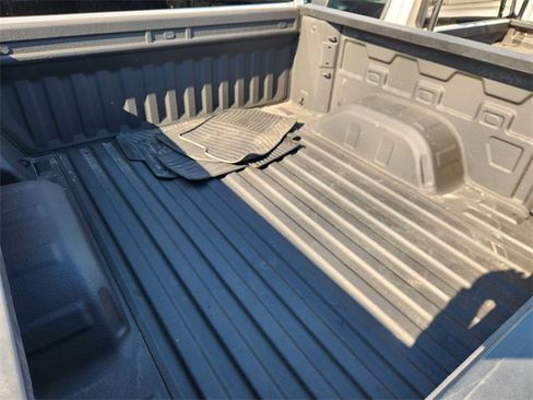 Used 2024 Chevrolet Silverado 1500 Custom image 10