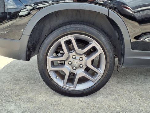 Used 2023 Honda Passport EX-L image 10