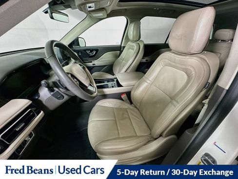 Certified 2020 Lincoln Aviator Reserve w/ Elements Package Plus AWD/4WD image 29