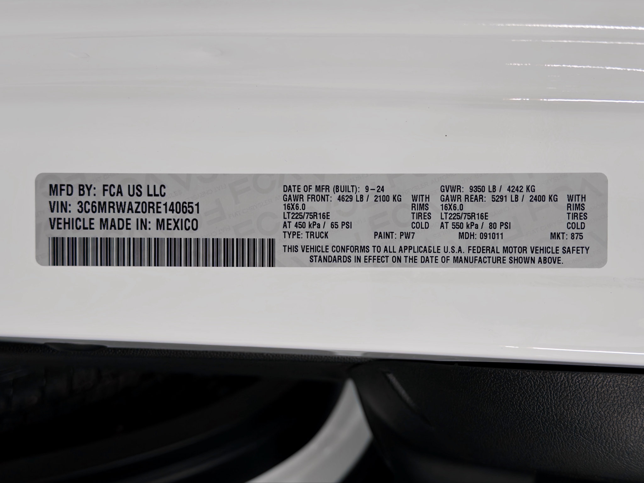 Used 2024 RAM ProMaster 3500 w/ Delivery Van Package FWD image 24