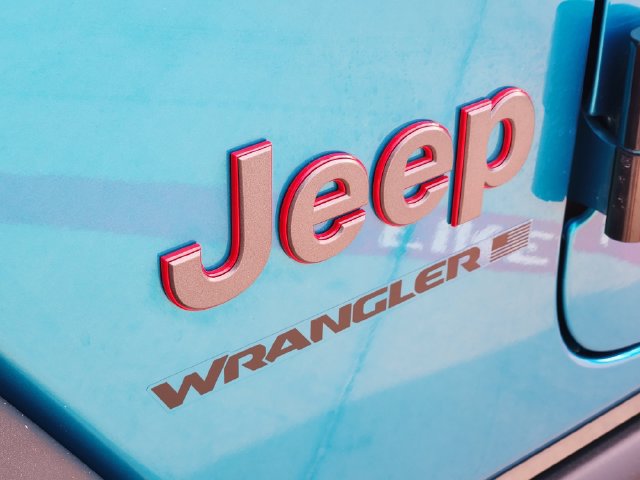 Used 2024 Jeep Wrangler Unlimited Rubicon w/ XTREMEE 35" Tire Package AWD/4WD image 12