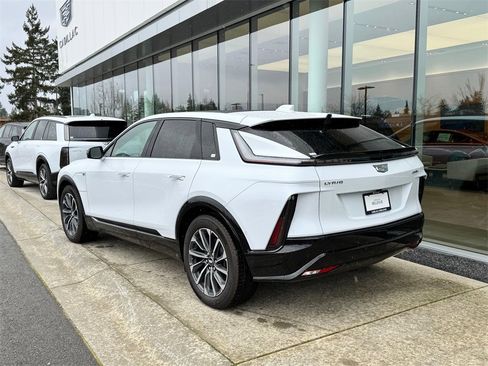 New 2026 Cadillac Lyriq Premium Sport image 3