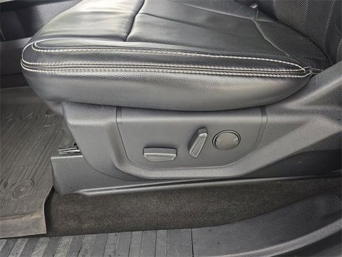 Used 2019 Ford F150 Lariat w/ Equipment Group 502A Luxury image 21