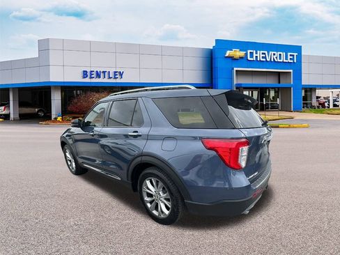 Used 2021 Ford Explorer Limited w/ Equipment Group 301A image 6