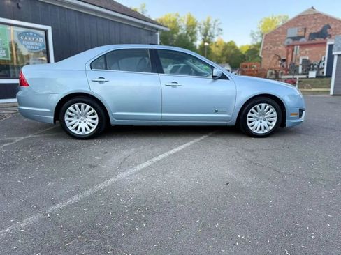 Used 2010 Ford Fusion Hybrid FWD image 8